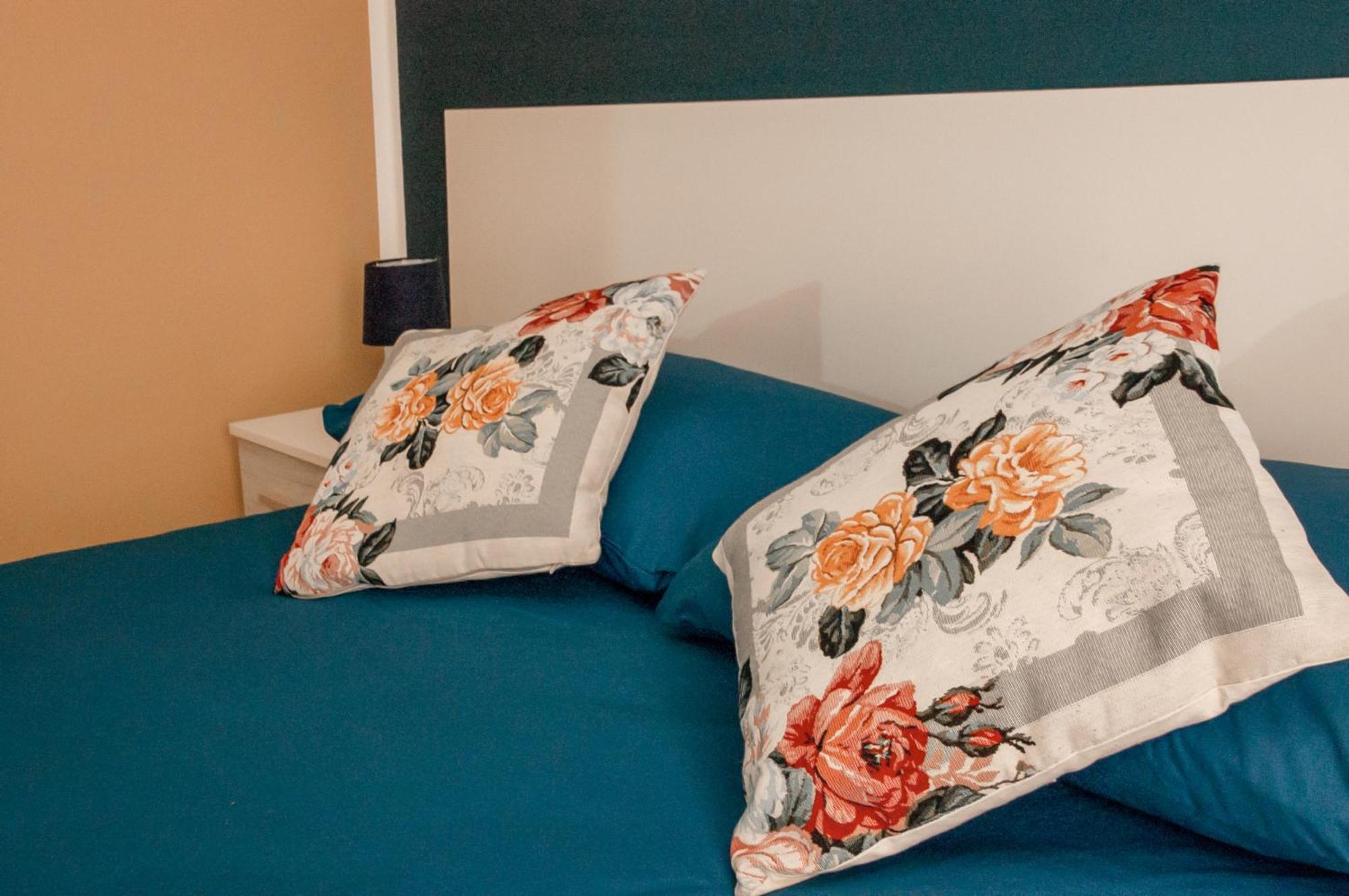 Bed and Breakfast La Rosa Blu Джераче Экстерьер фото